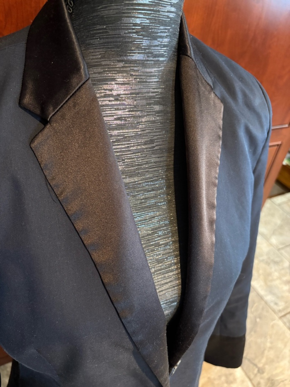 Estee Lauder Navy Blue Satin-Look Lining Jacket - Picture 3 of 6